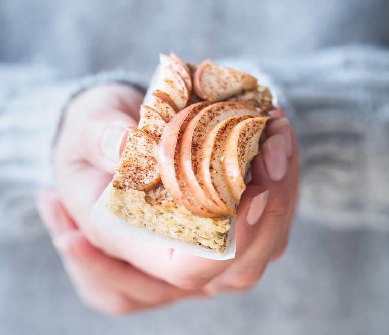 Recipe: »Apple Quinoa Snack Bars«