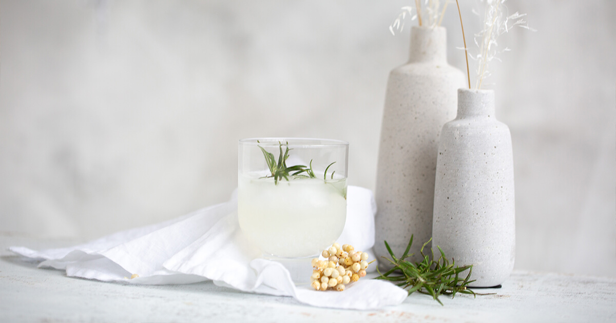 Cocktail Recipe: »Rosemary Gin Fizz«