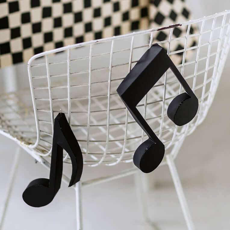 DIY »Musiknoten aus Papier«