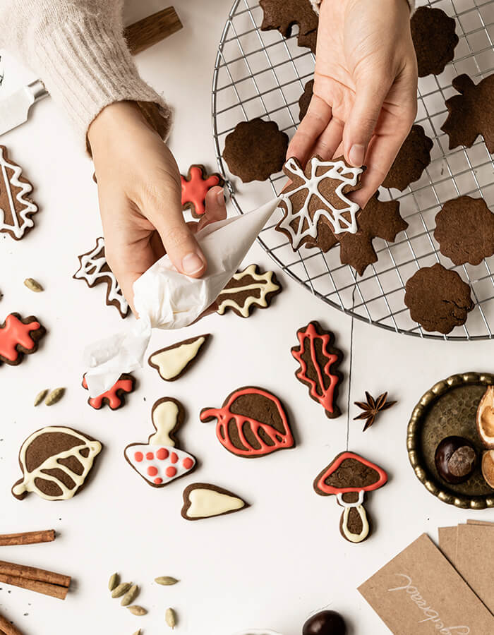 Recipe: »Decorated Ginger Molasses Snap Cookies«