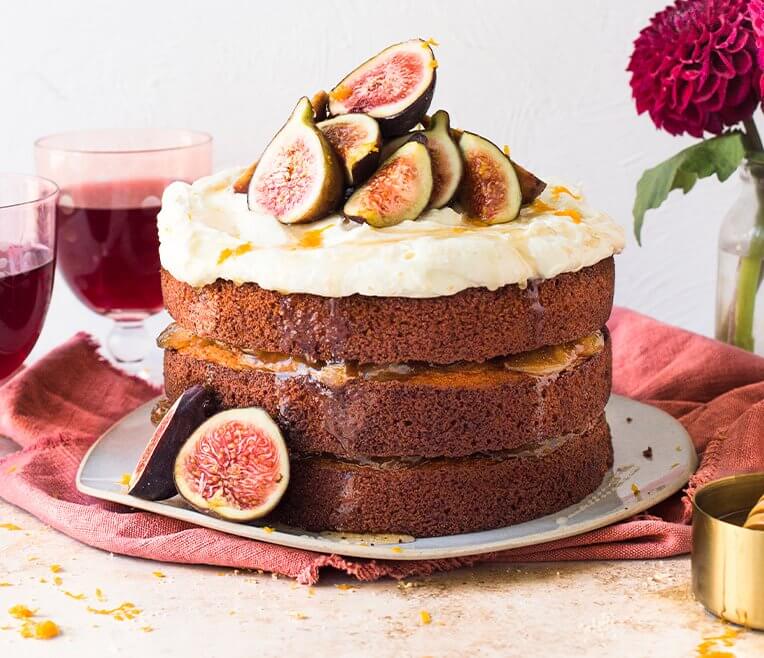 Recipe: »Orange Honey Cake topped with Figs«