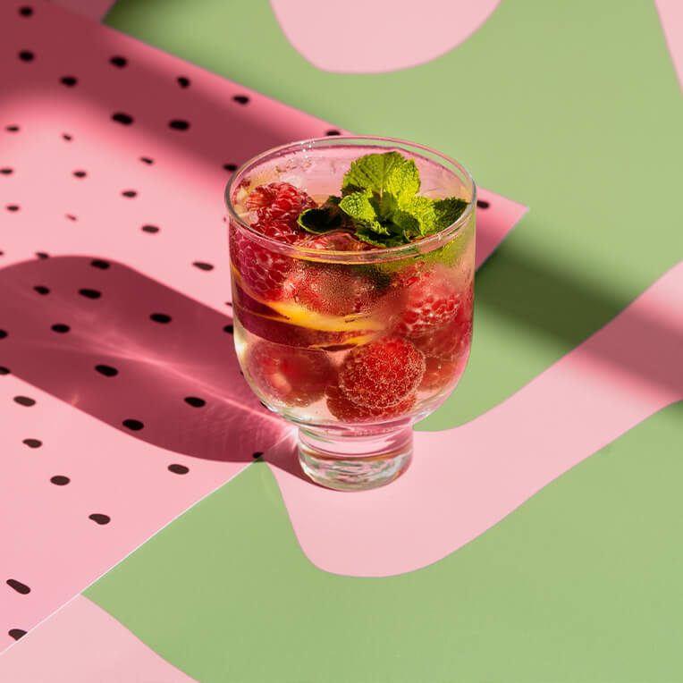 Rezept: »Himbeer-Pfirsich-Sangria«