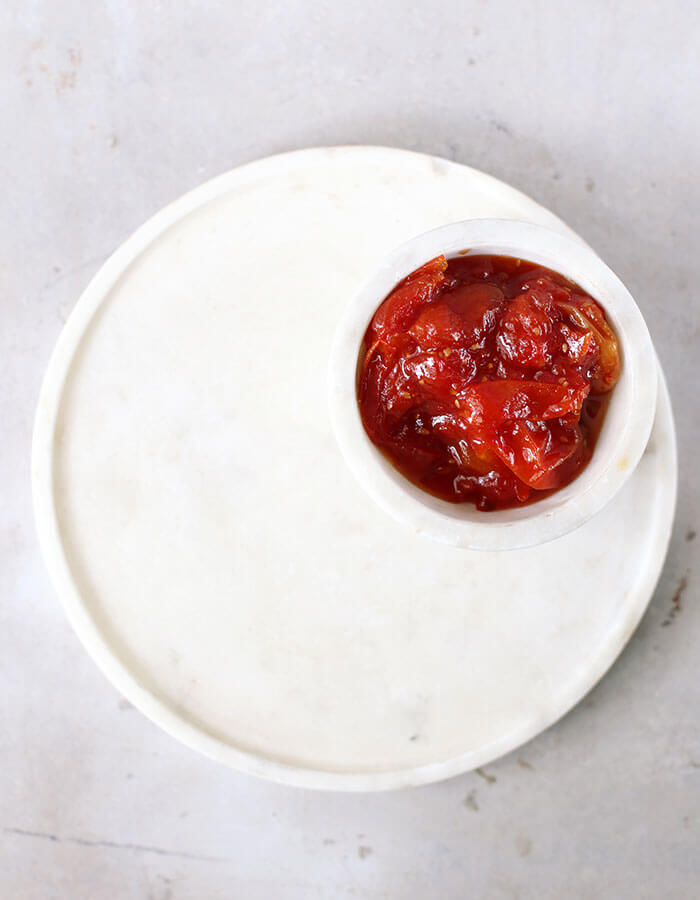 Rezept: »Brioche mit gehackter Leber & Kirschtomatenmarmelade«