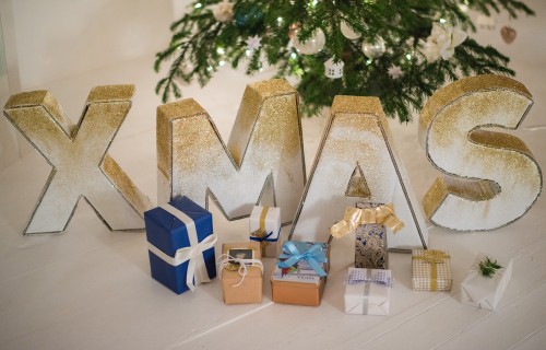 sisterMAG Christmas Gift Wrapping Guide
