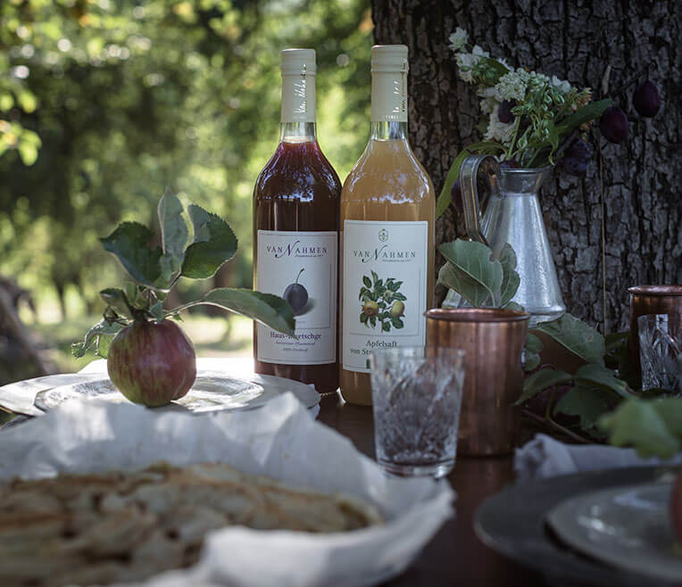 Table of the Month – sisterMAG 26