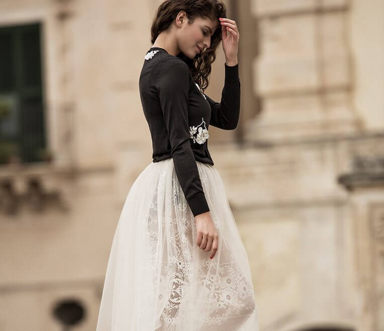 35/4 White Lace Skirt with Tulle