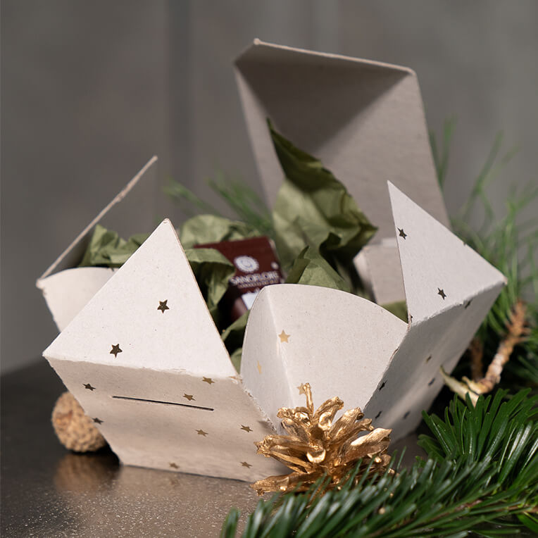DIY Kleine Geschenkebox aus Karton