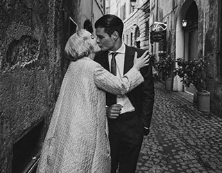 All you need is „Liebe“ – ein Gefühl für alles?