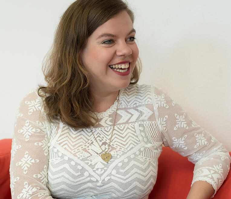 Desk to Success with Jeannette Gusko