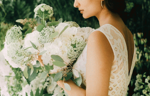 Tonerde Absolue mit Merna und Cinemagraphs von @apricotberlin