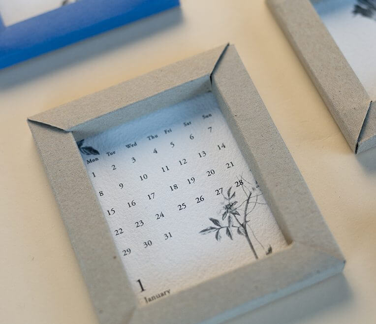DIY Paper Frame